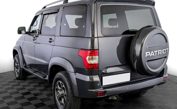 УАЗ Patriot
