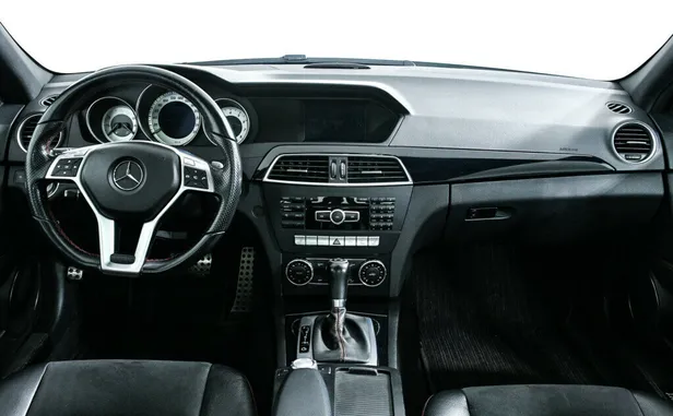 Mercedes-Benz C-Класс