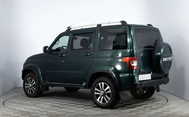 УАЗ Patriot