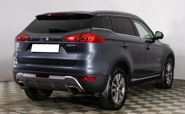 Geely Atlas