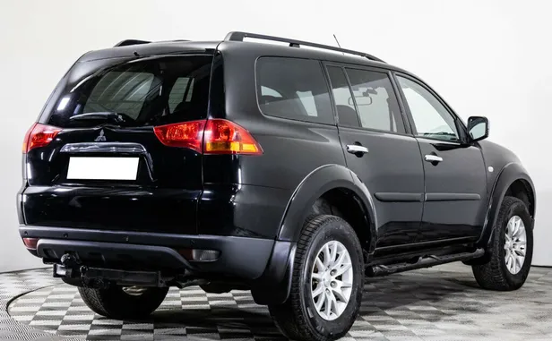 Mitsubishi Pajero Sport