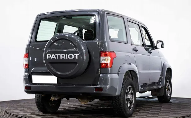 УАЗ Patriot