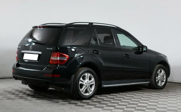 Mercedes-Benz M-Класс