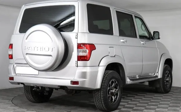 УАЗ Patriot