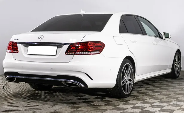 Mercedes-Benz E-Класс