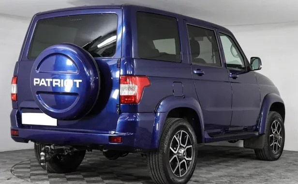 УАЗ Patriot