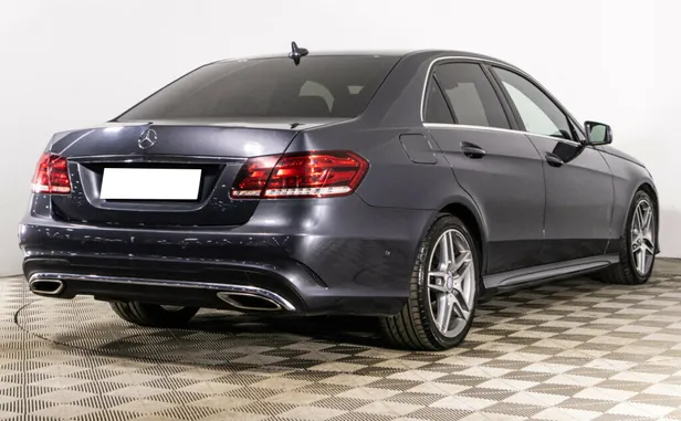 Mercedes-Benz E-Класс