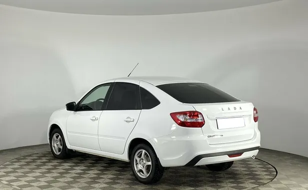 Lada (ВАЗ) Granta