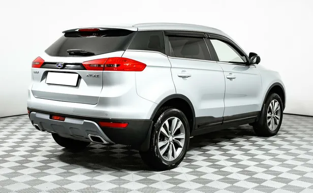Geely Atlas