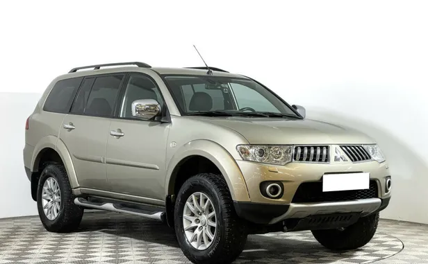 Mitsubishi Pajero Sport