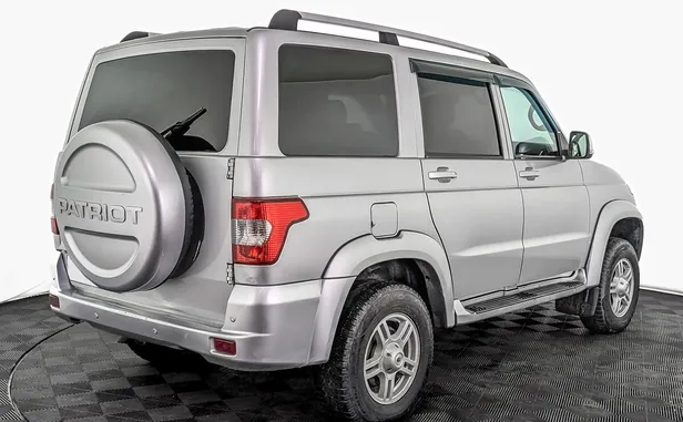 УАЗ Patriot