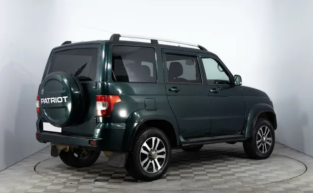 УАЗ Patriot