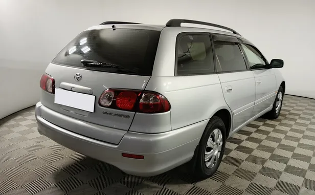 Toyota Caldina