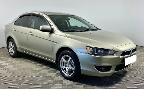 Mitsubishi Lancer