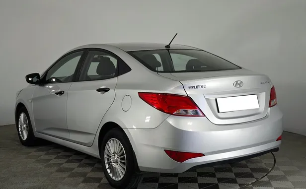 Hyundai Solaris