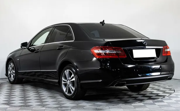 Mercedes-Benz E-Класс